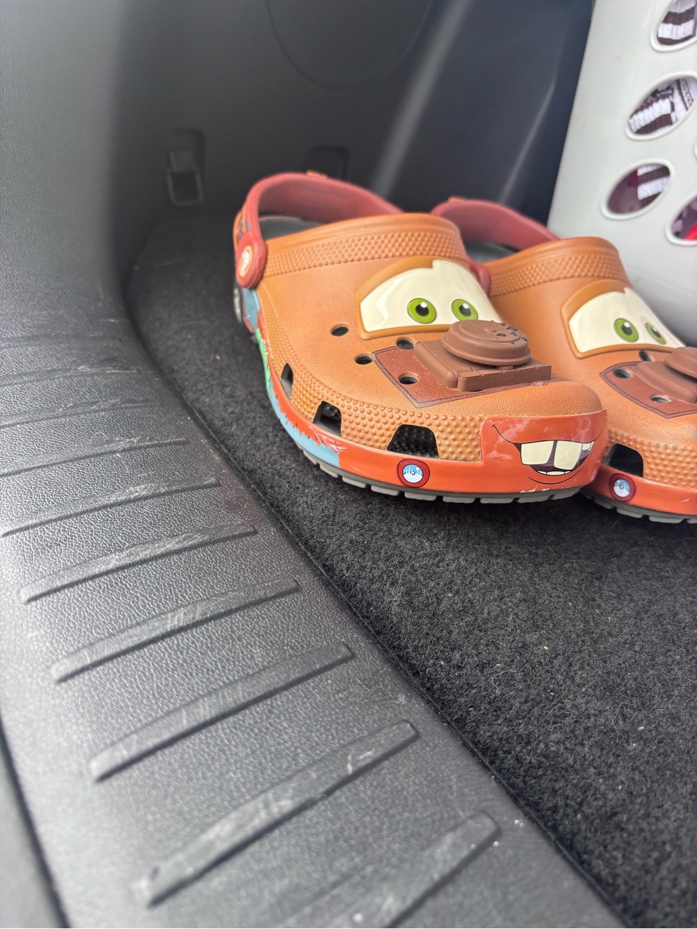 CROCS Kids' Orange Lightning McQueen Character Clogs